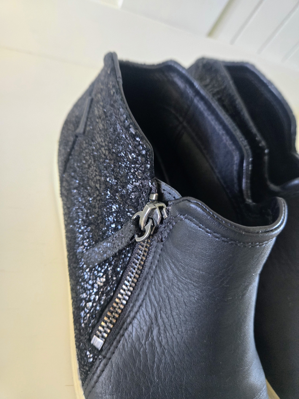 Ecco Black Glitter Leather Ankle Booties